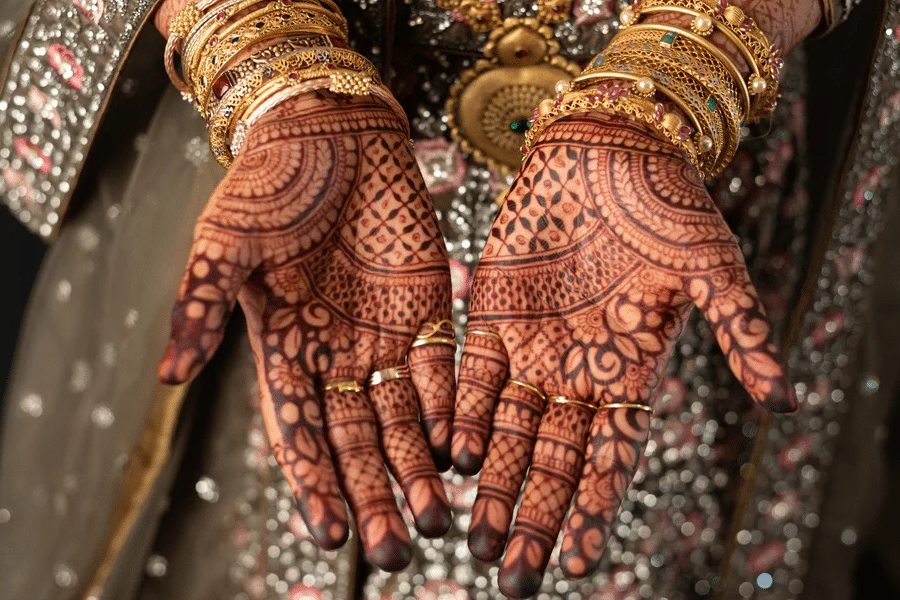 hand mehndi (1)