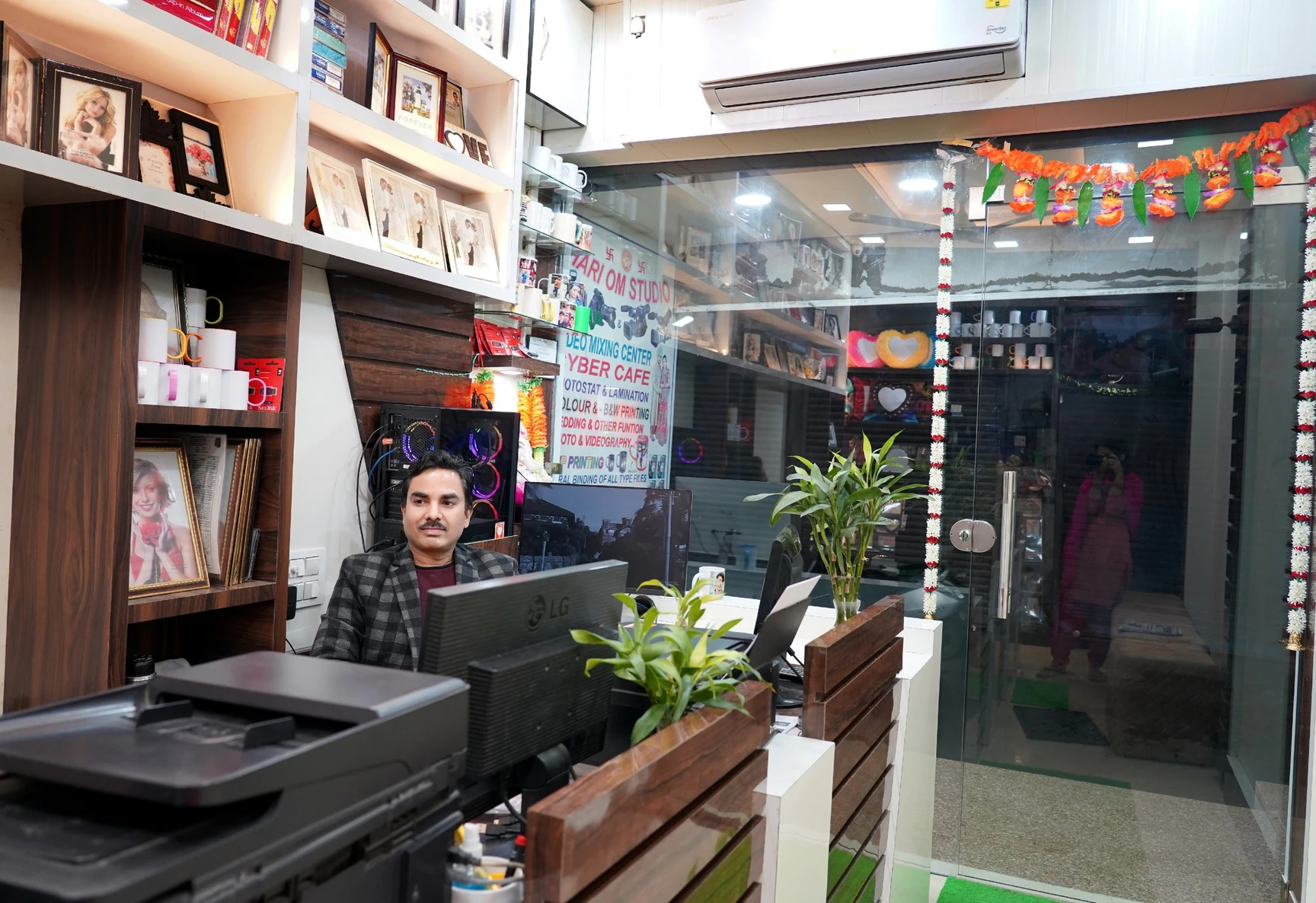 hari-om-studio-bilaspur-himachal-pradesh-photographers-bqaSa6lpaR