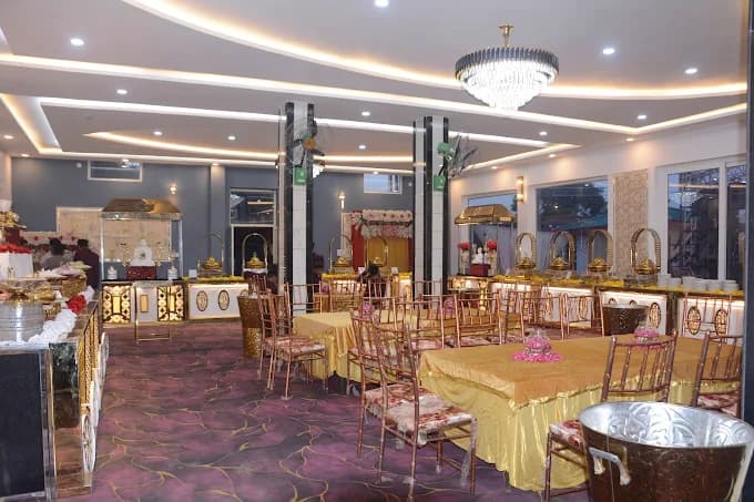 Jaswal hotel seeting area