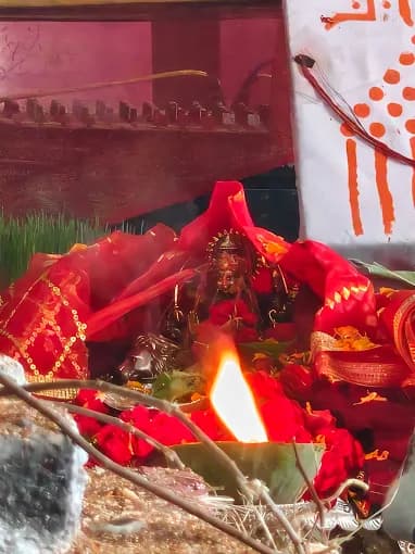 PANDIT SURAJ SHASTRI- CHAMUNDA DIVINE