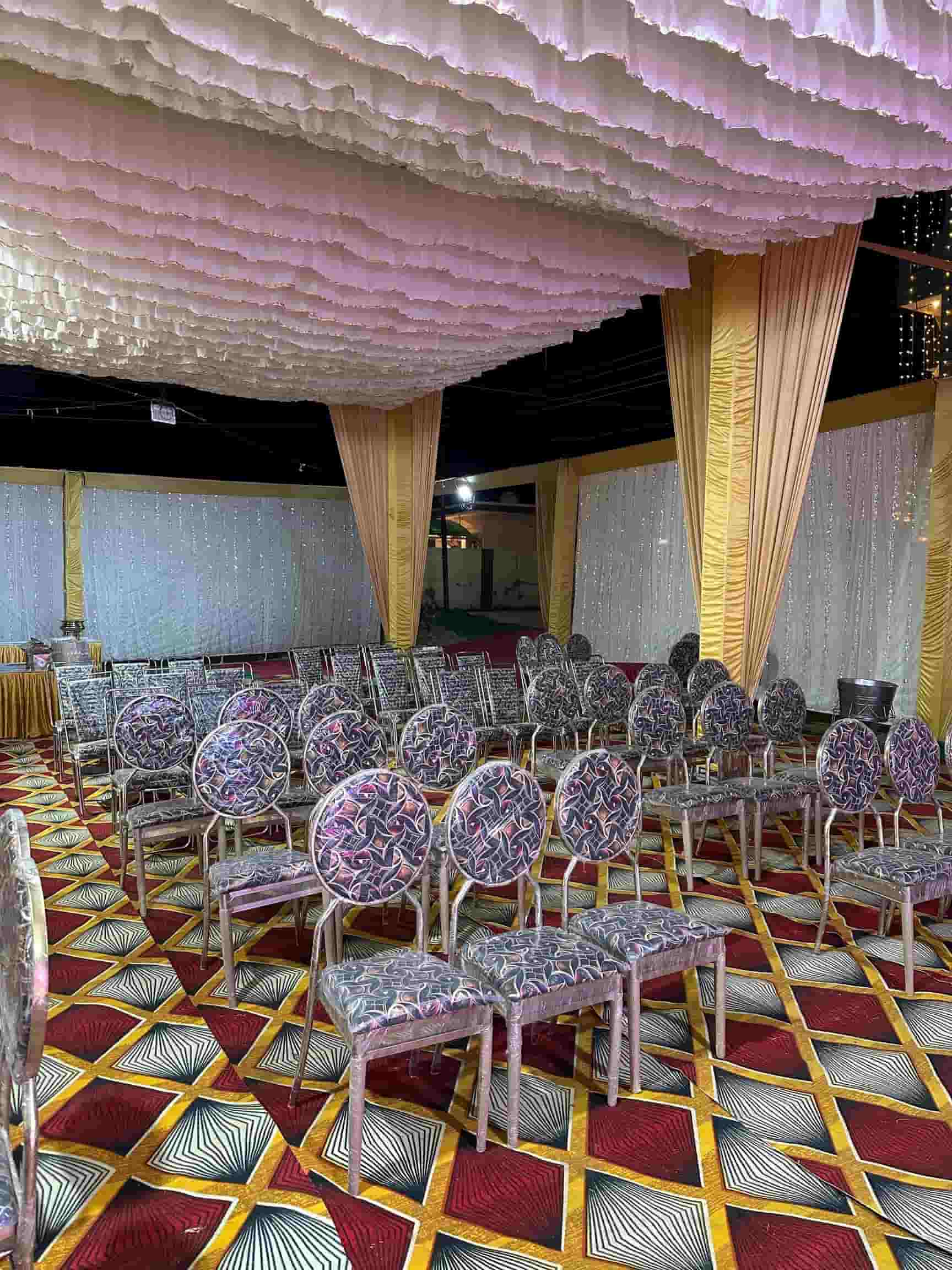himachal-dutta-caterer-chairs