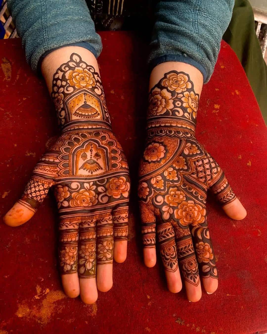 krishna-mehandi-artist-jahu-hamirpur