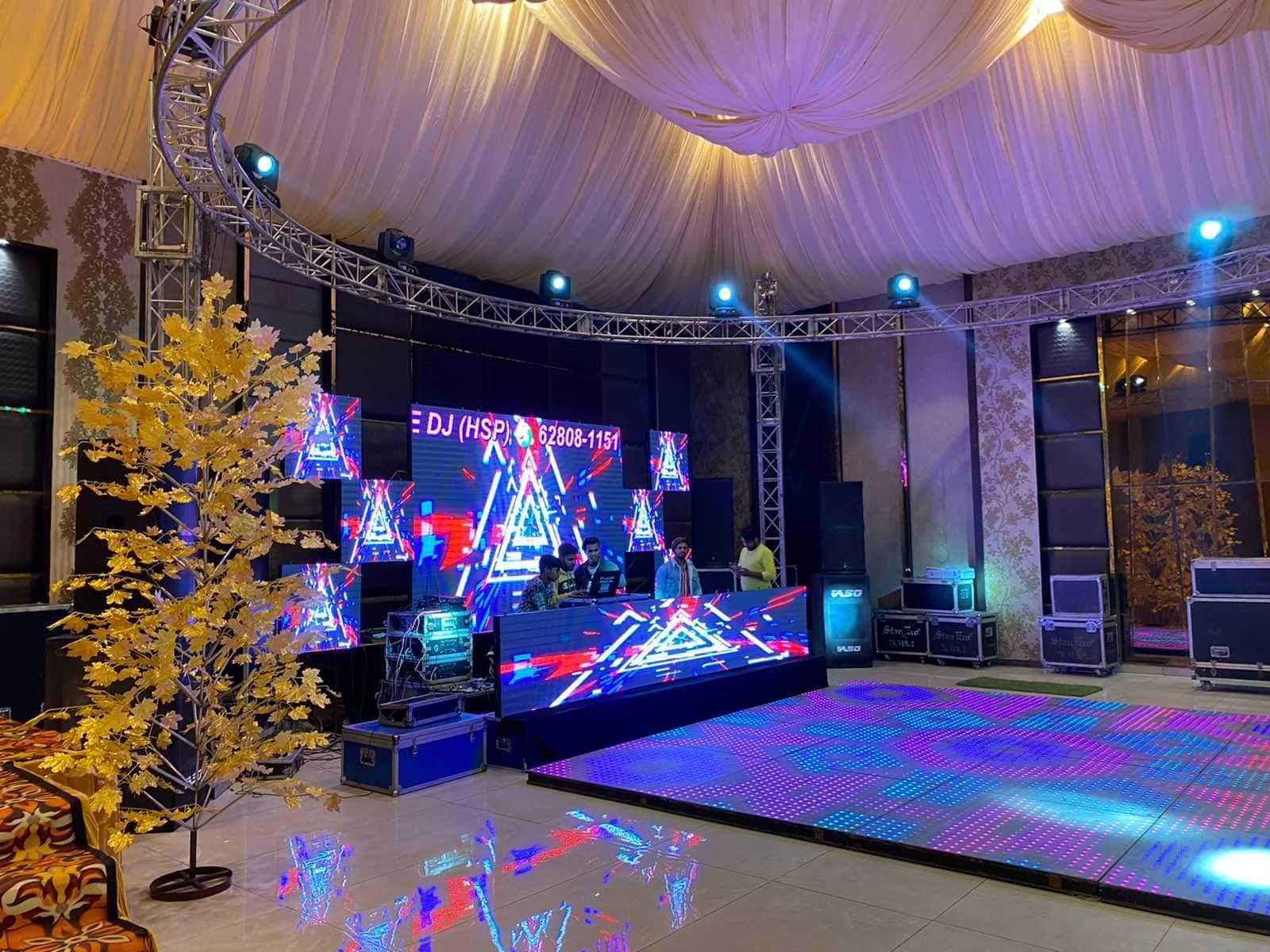 manglam hotel DJ