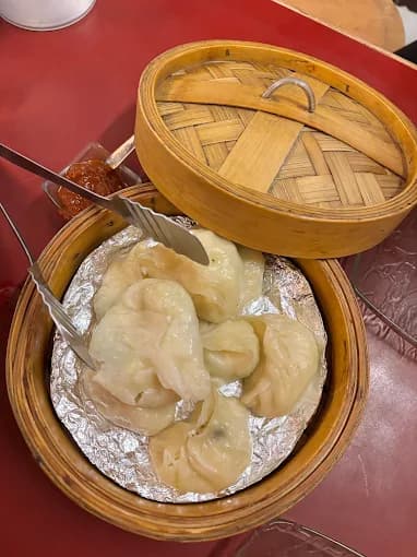 momos