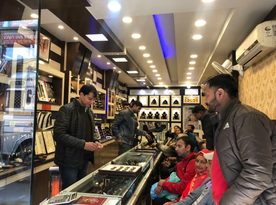 shakuntla-jewellery-showeroom