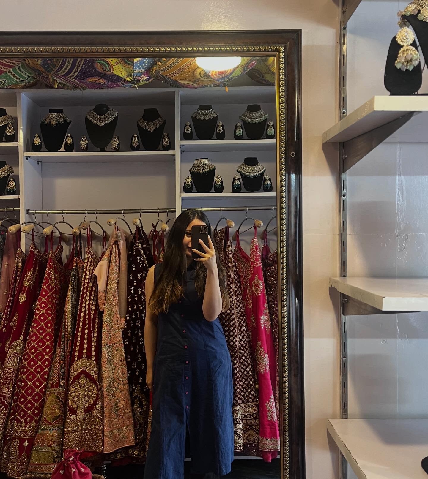 vastra-ethnicwear-rent