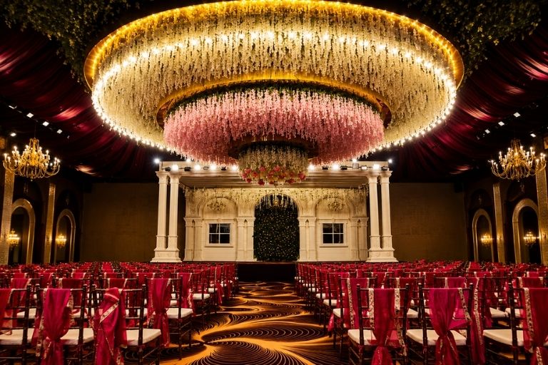 CM Royal Palace hall