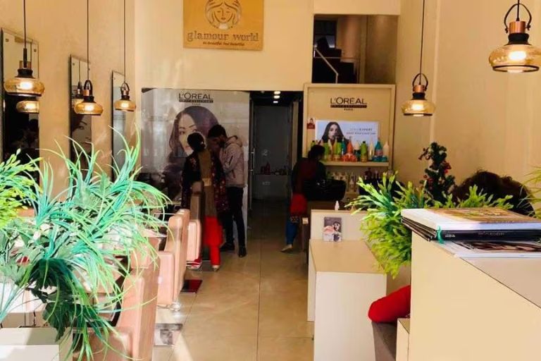 Glamour Unisex Beauty salon
