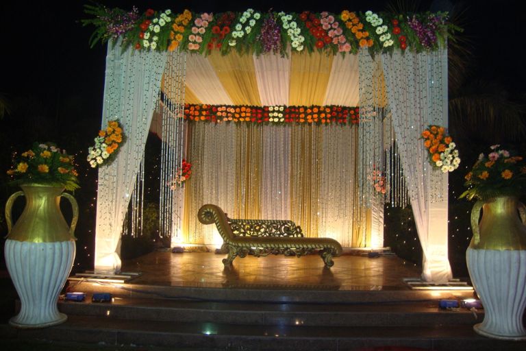 Gulati descoration