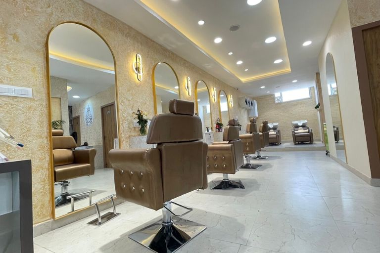 Hair Lounge Unisex Salon By Krishma