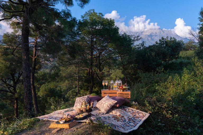 Himalayan Luxury Retreat view