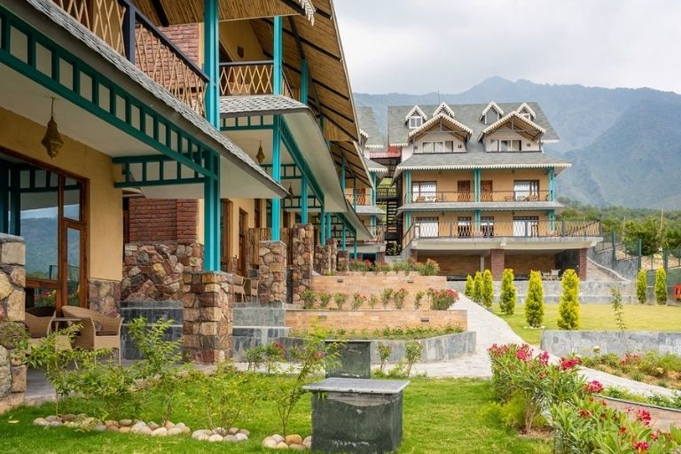 Jujurana Resort & Spa Mountain Retreat, Dharamshala