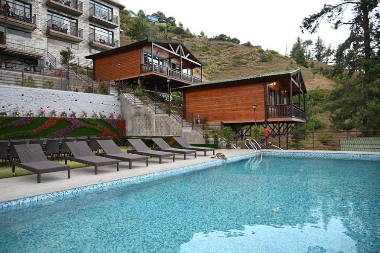 Jüsta Cliffend Resort