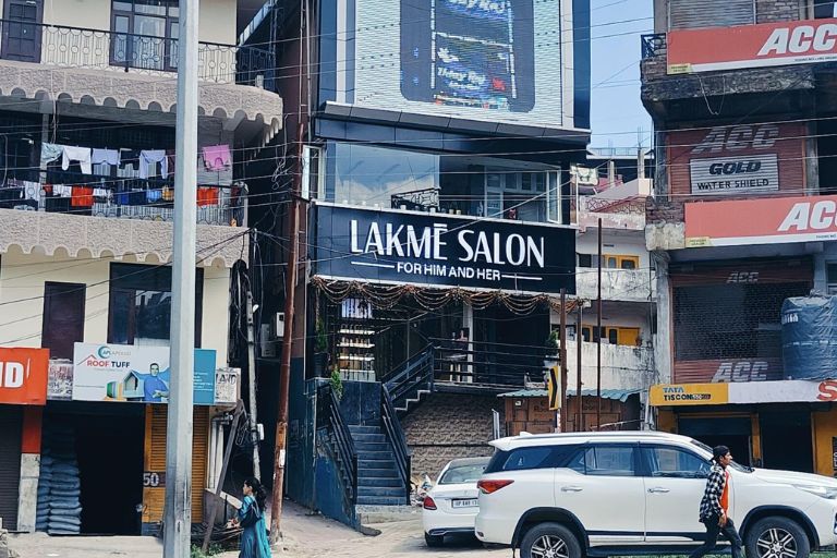 Lakme Salon