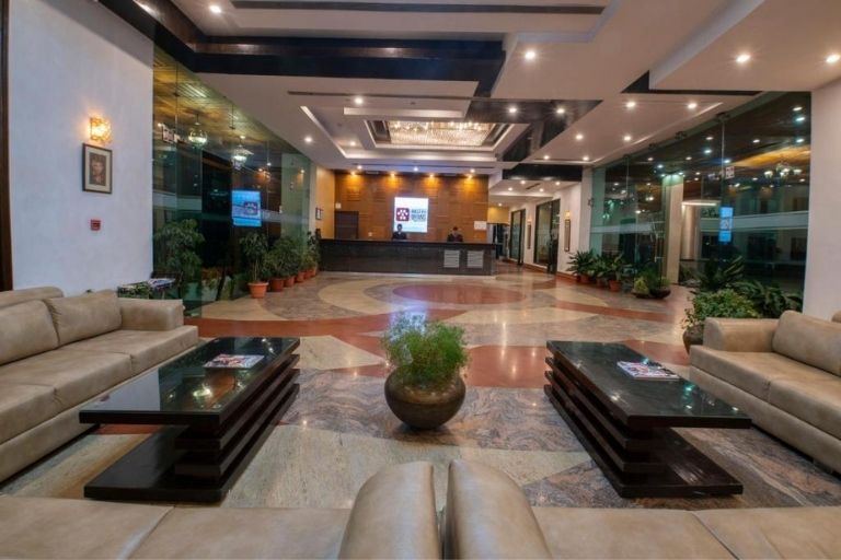 Mastiff Grand Resort Reseption