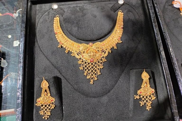 Navrattan-Jeweller