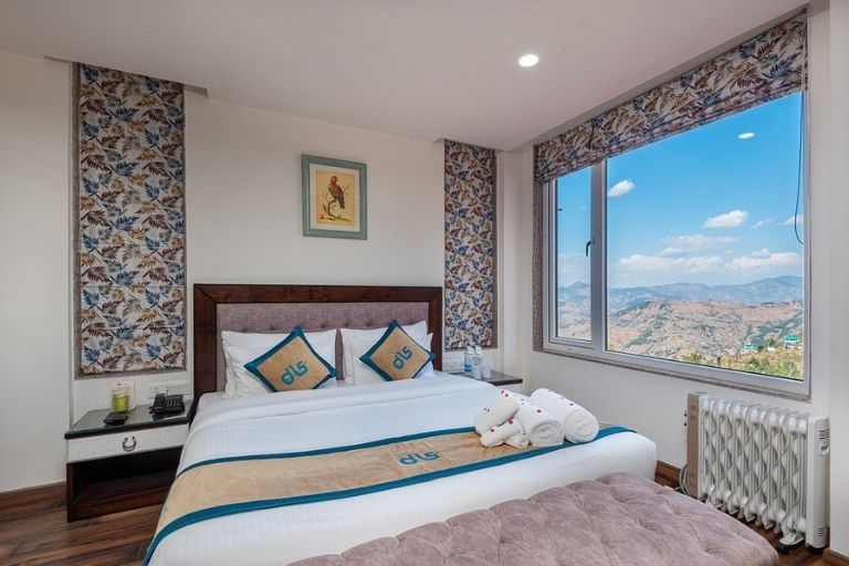 Queen Himya Resorts