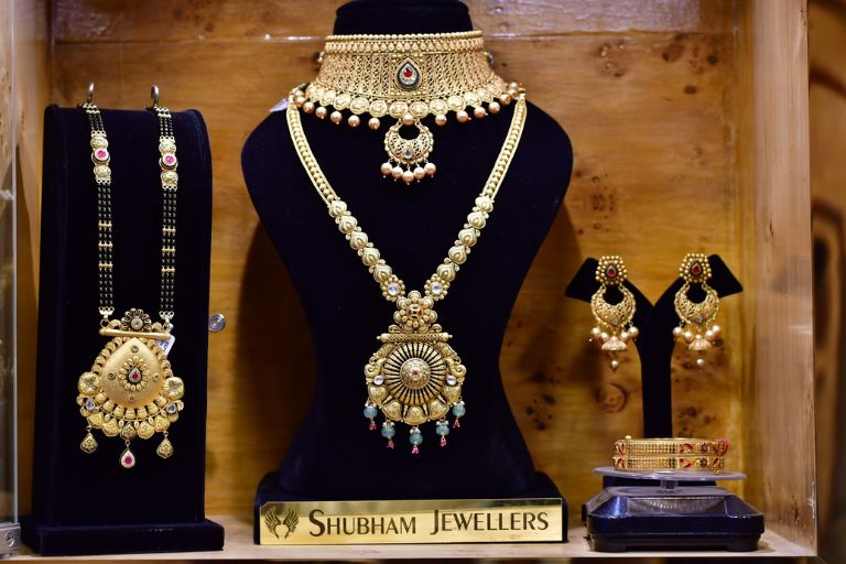 Shubham jewellers jewellery mandi