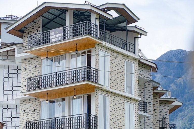 White Season Resort Manali