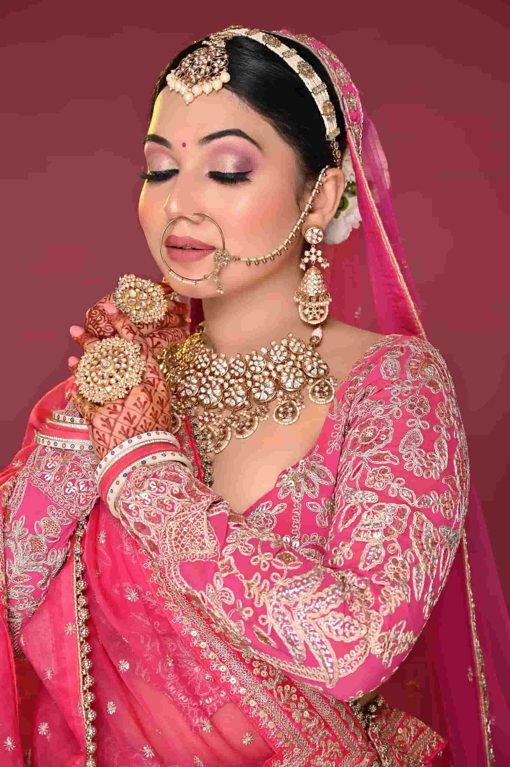 sakshi-makeup-studio-kangra-salons
