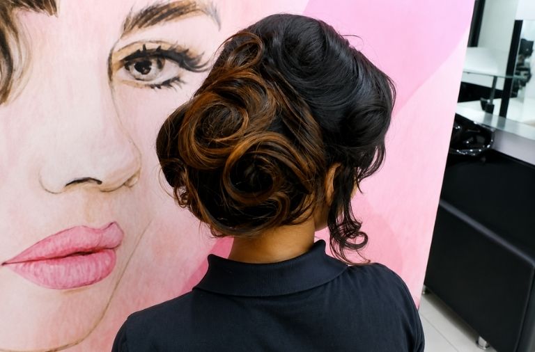 7 Star Unisex Salon Modern Hair Styling Services