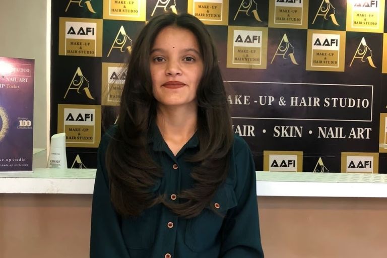 Aafi Hair Studio stylish haircuts for men and women (2)