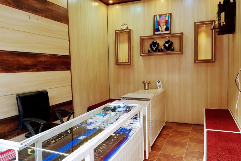 Aahi Jewellers bridal jewellery collection