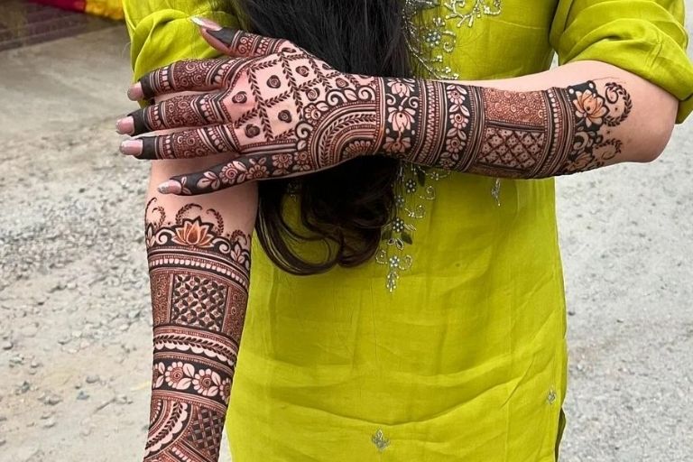 Ajeet Mehandi Arts elegant henna designs for weddings