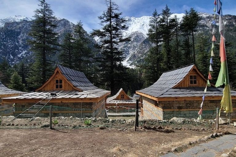 Beautiful rooms and stay at Sattva Pine Resort