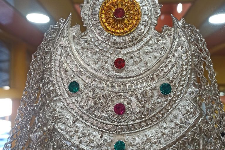 Beautiful traditional jewellery at Shri Ganesh Jewellers