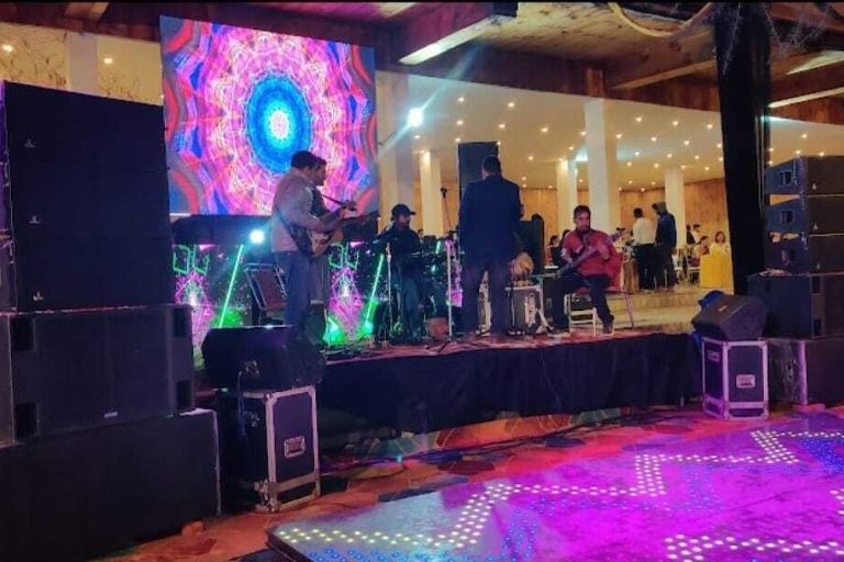 DJ Commercial music and entertainment for weddings