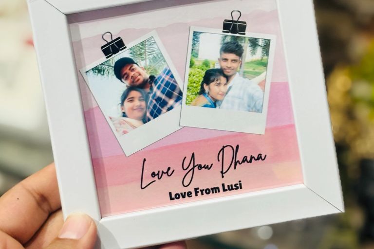 Frame And Gift Hub personalized gifts