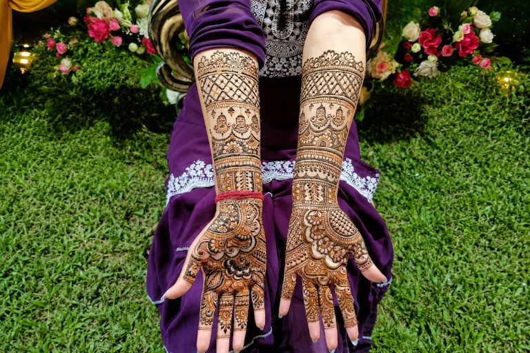 Glamour And Mehndi professional bridal mehndi services