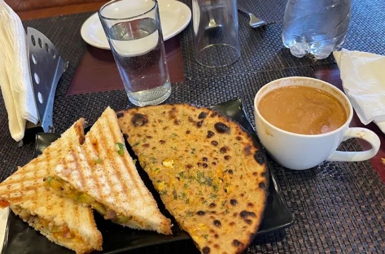 Himachal Tourism Cafe & Restaurant Food and Ambience