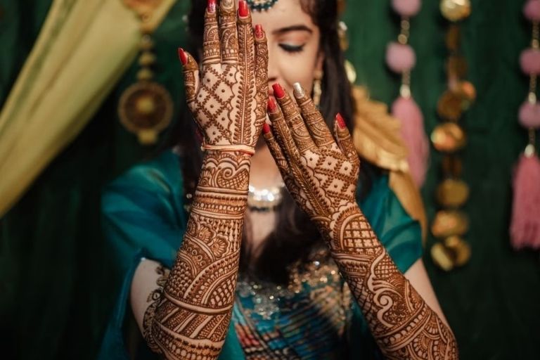 Kamal Mehndi Designer