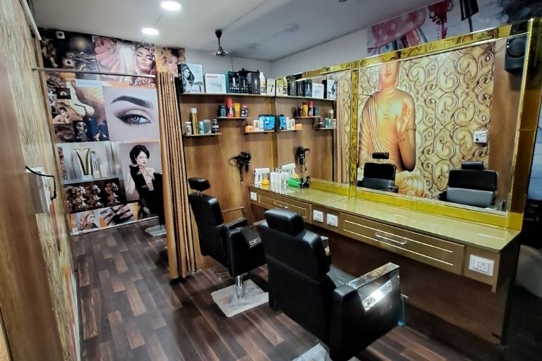 Lavnaaz Makeovers Salon & Academy for bridal makeup