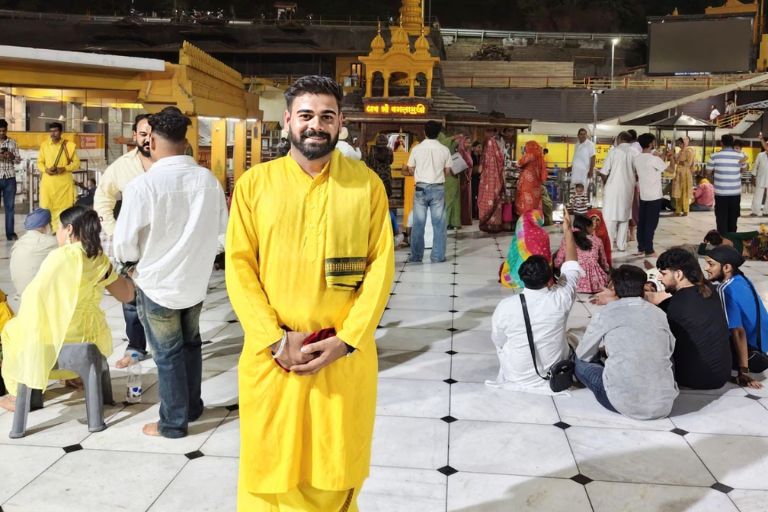 Pandit Sanyam Awasthi Baglamukhi Jyotish