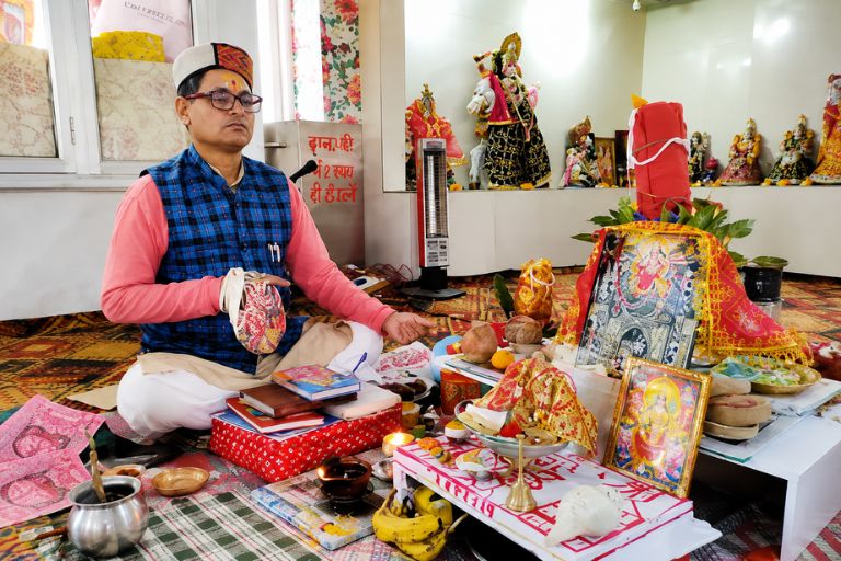Pandit Shashi Bhushan Sharma Gharwali astrology services