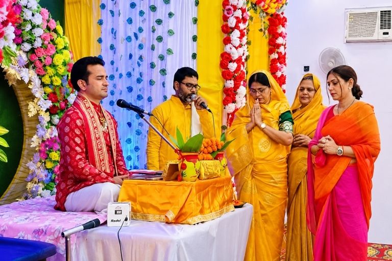 Pragyan Jyotish by Acharya Kamal Sharma astrology services
