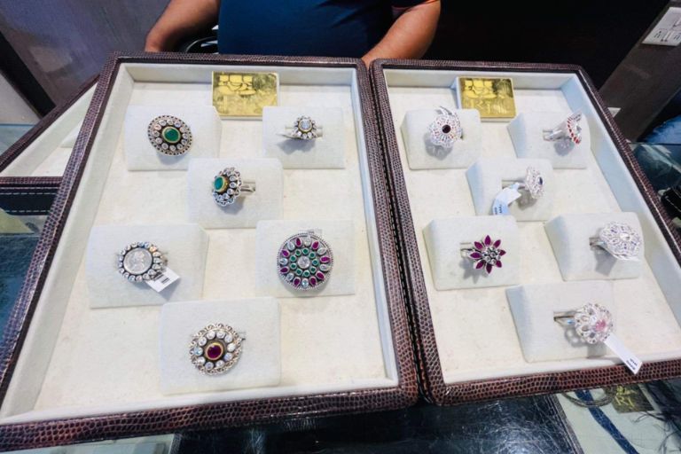 Rana Jewellers showcasing beautiful traditional jewellery designs