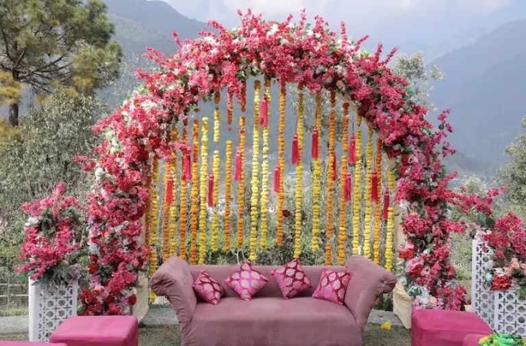 Scenic destination wedding celebration