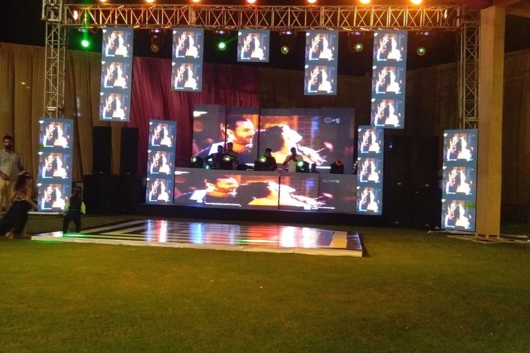 Sound Entertainer professional sound system setup