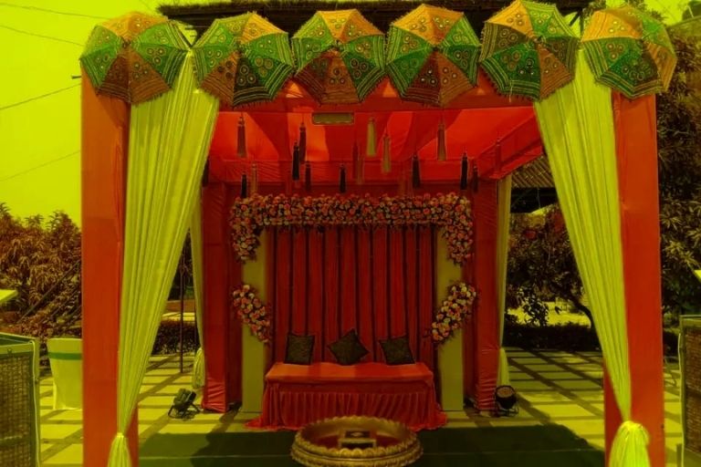 The Boti House decoration