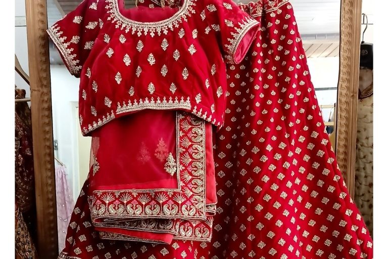 The Savitur Couture designer ethnic clothing