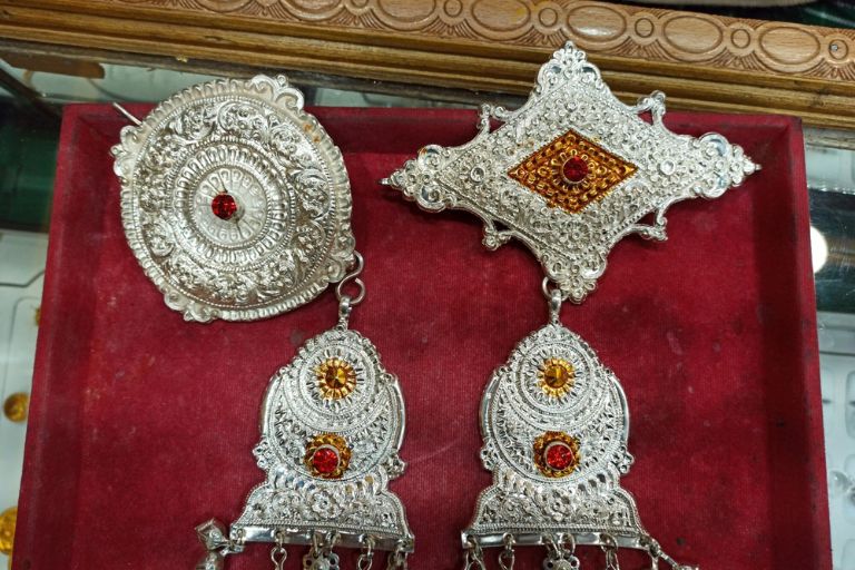 Traditional and stylish jewellery from Shri Ganesh Jewellers