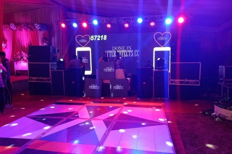 Vikas Dj