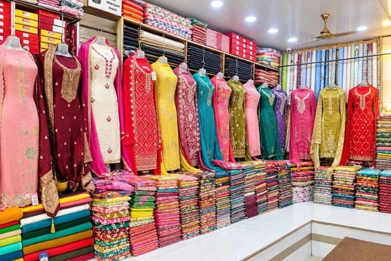 Amritsarian Di Hatti stylish ethnic outfits for wedding occasions