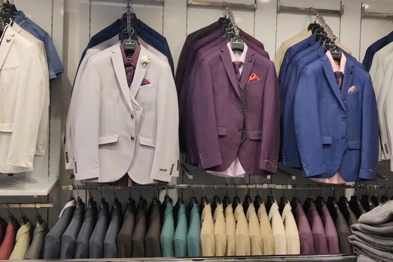 Blackberrys Mandi designer suits and formal clothing