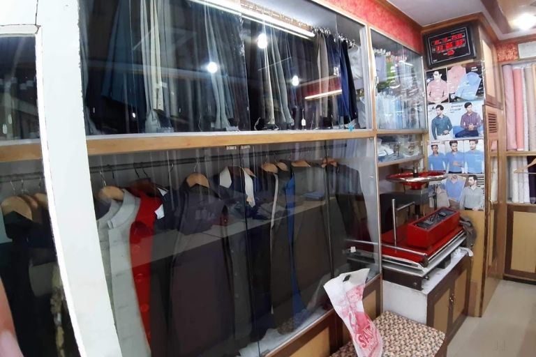 Crown Tailors – Custom Stitching and Alteration Services
