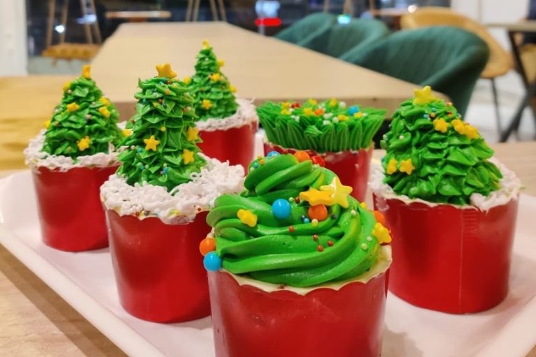De Baker's Heaven bakery products and desserts